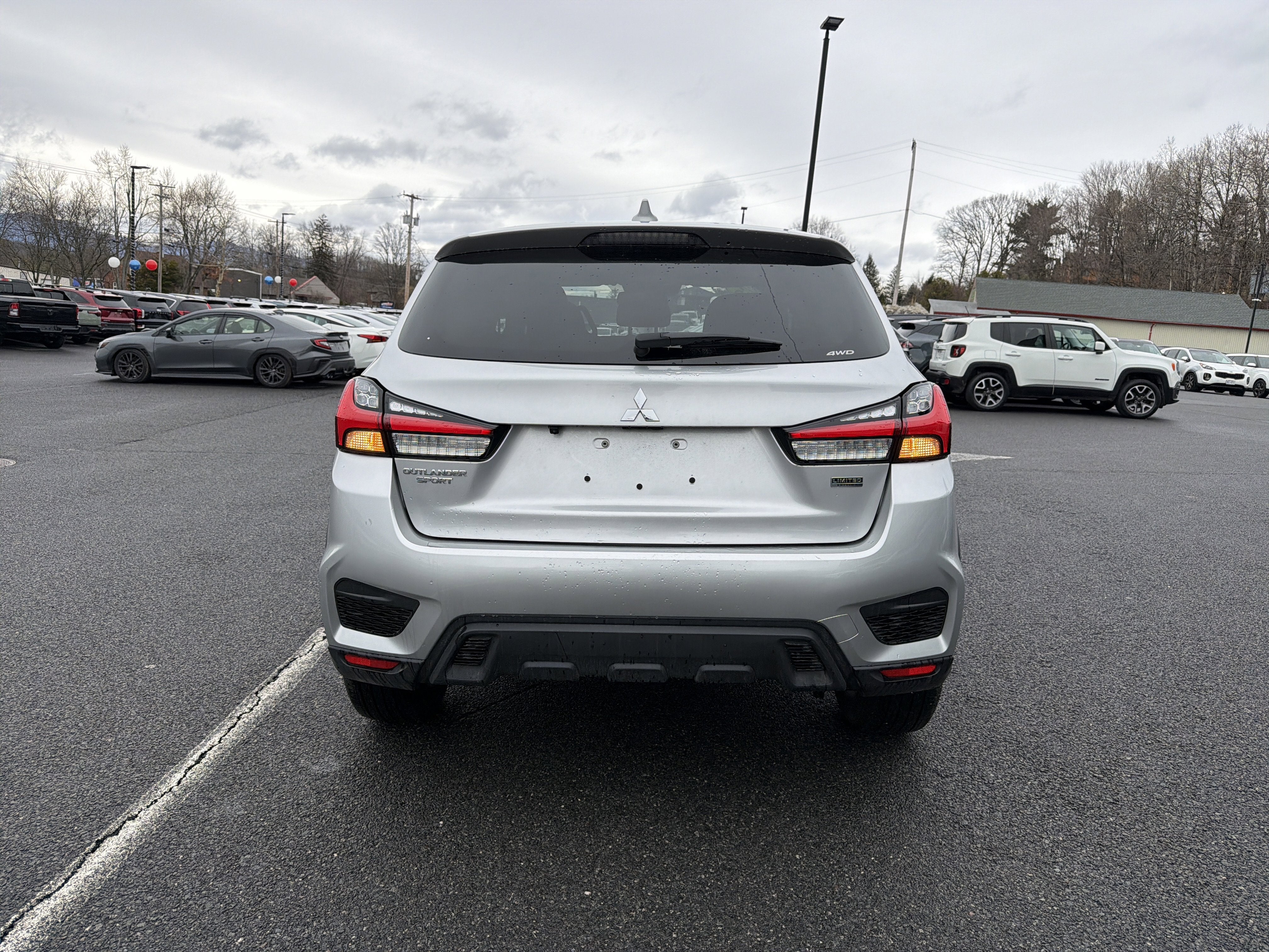 2025 Mitsubishi Outlander Sport Base