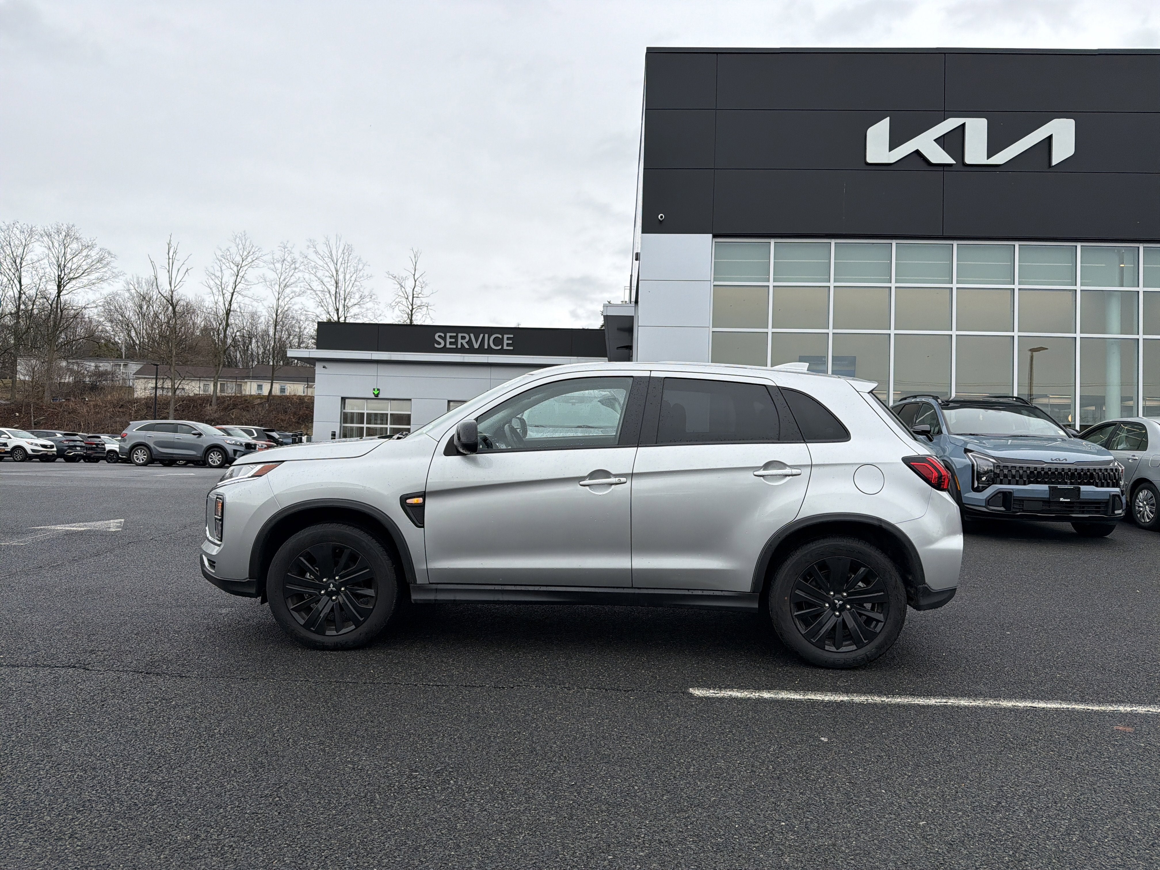 2025 Mitsubishi Outlander Sport Base