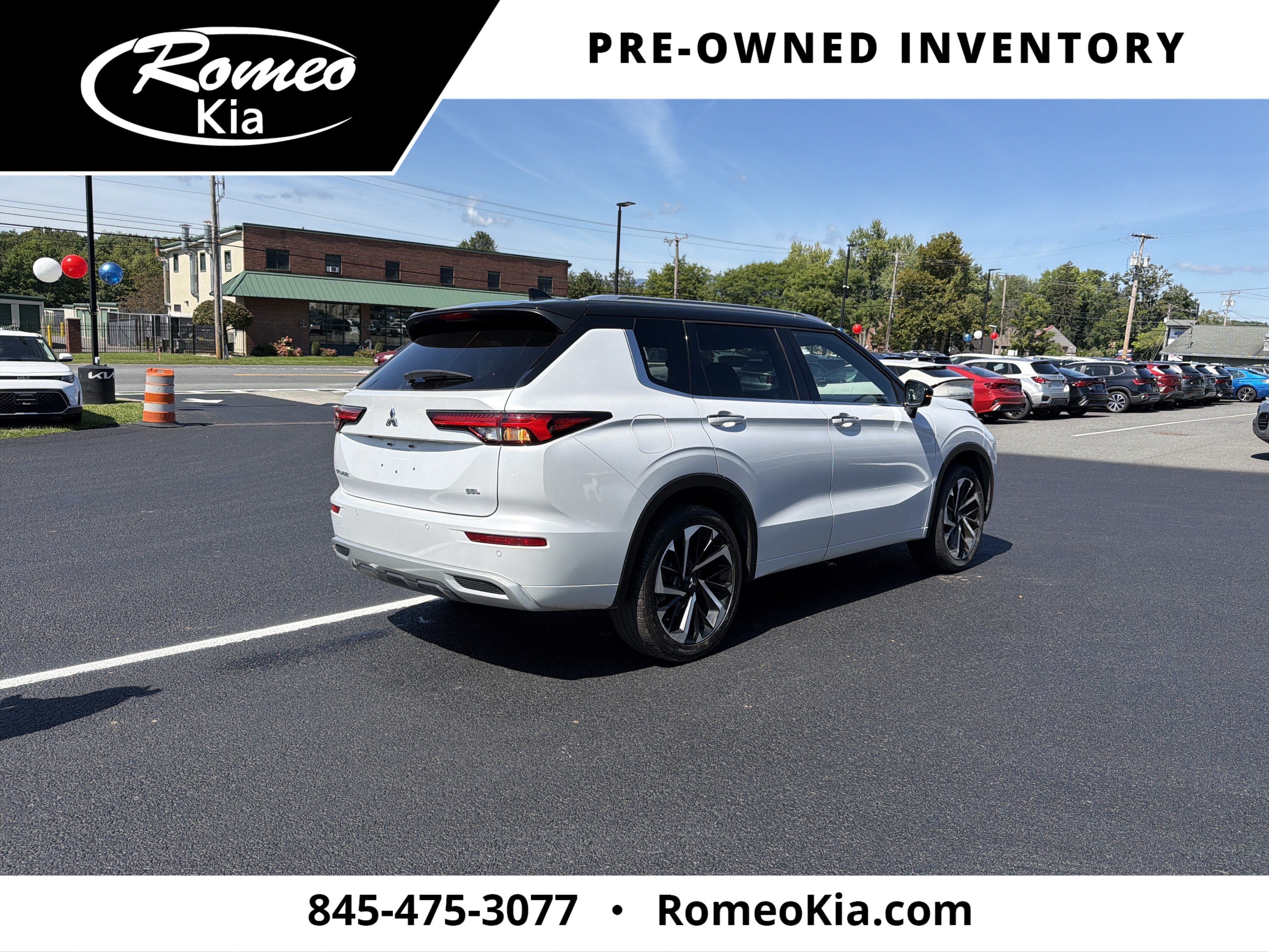 2023 Mitsubishi Outlander SEL