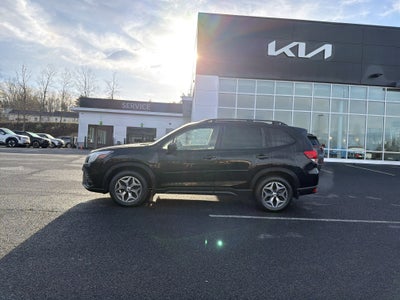 2022 Subaru Forester Premium