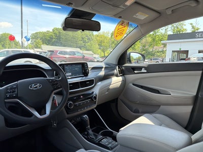 2019 Hyundai TUCSON SE