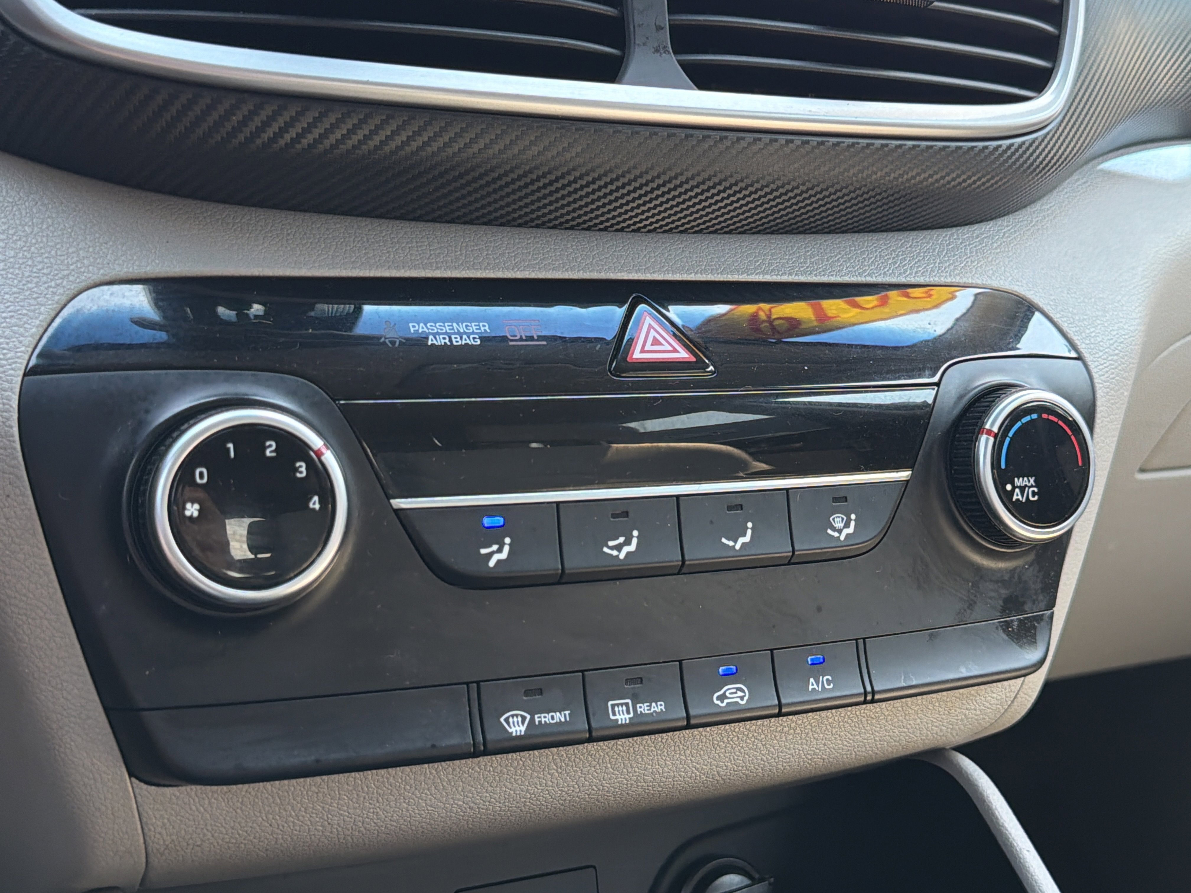 2019 Hyundai TUCSON SE
