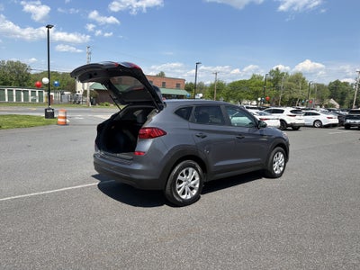 2019 Hyundai TUCSON SE