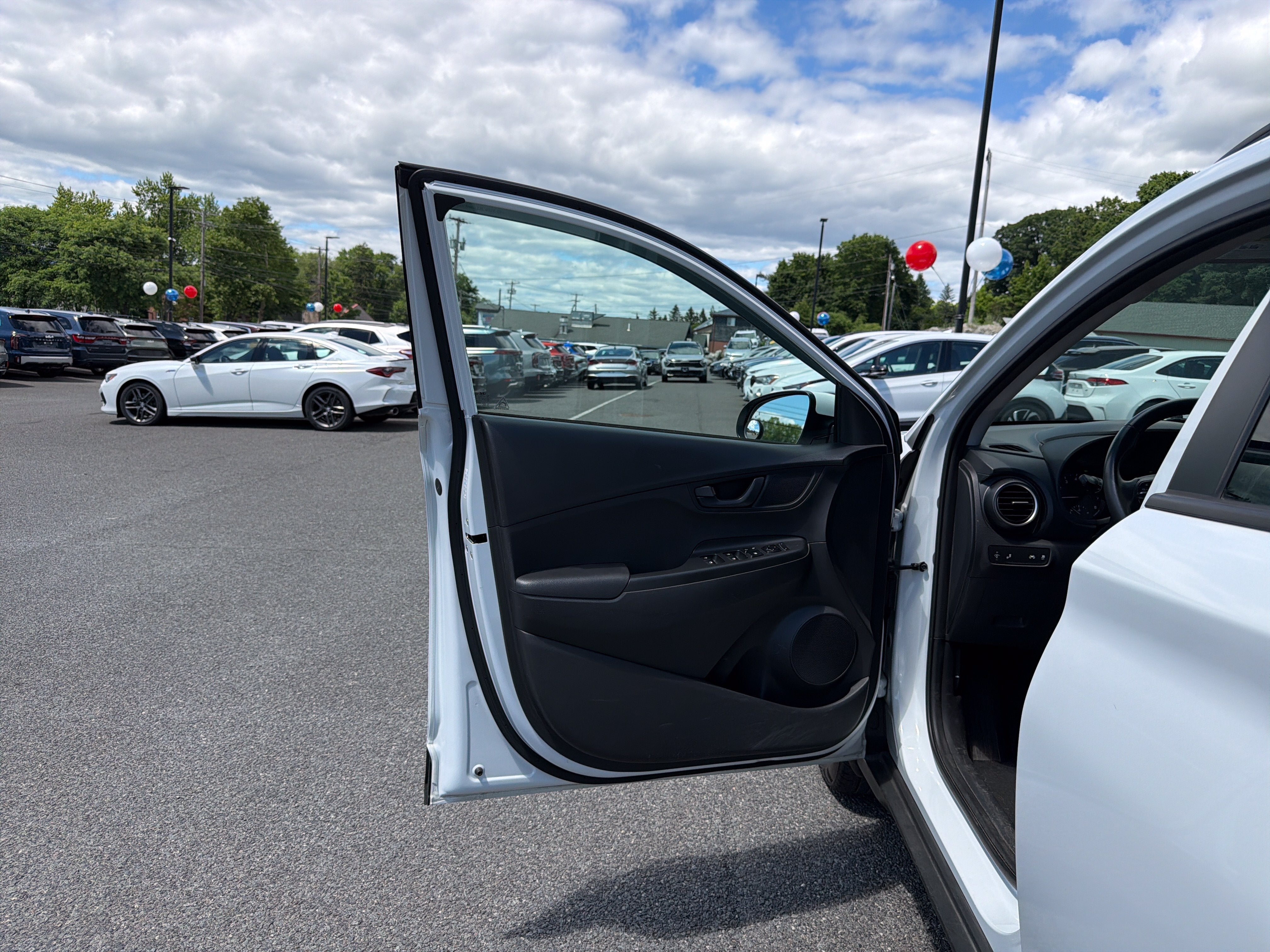 2020 Hyundai KONA SEL