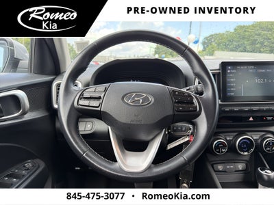 2023 Hyundai VENUE SEL