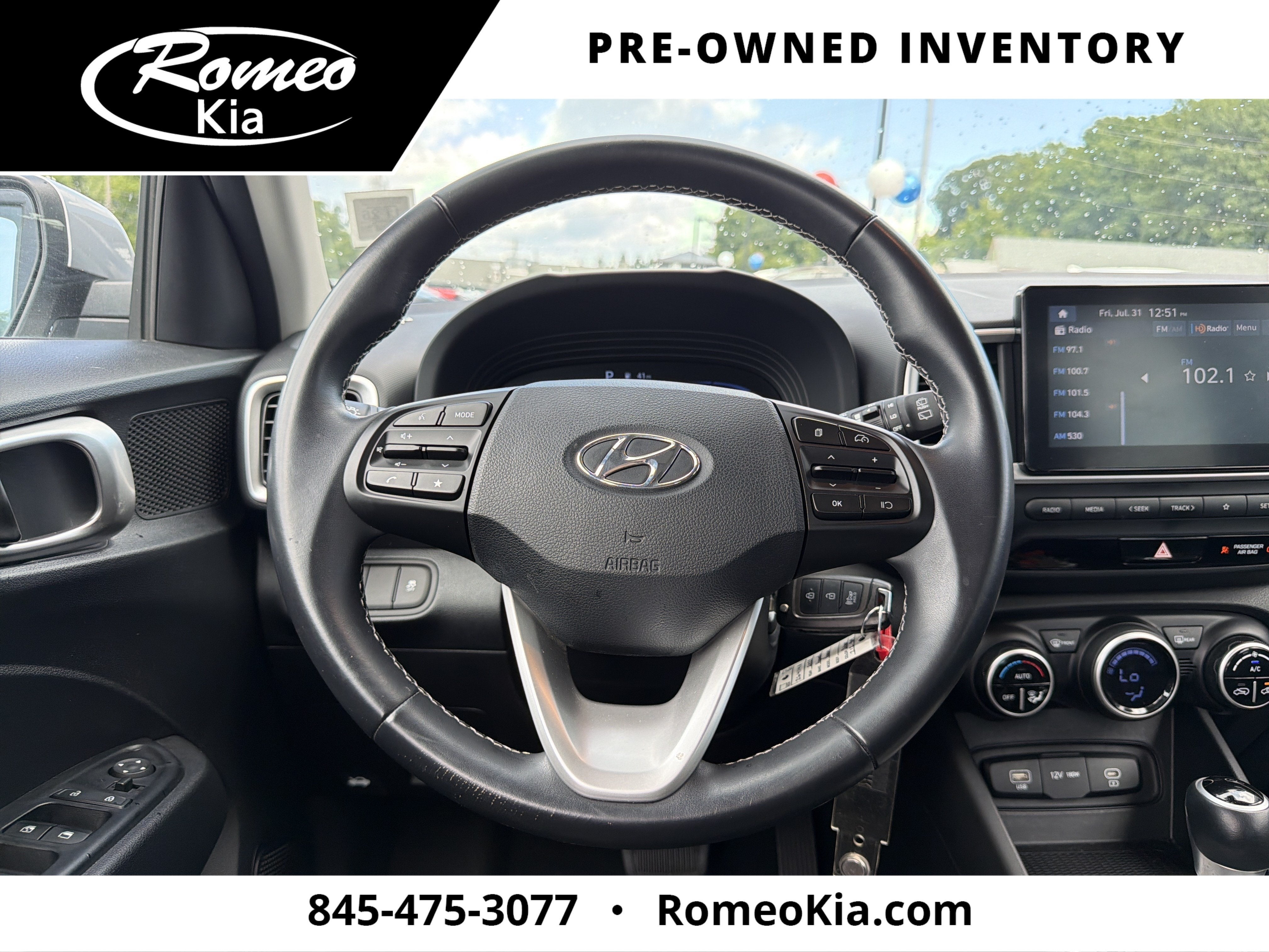 2023 Hyundai VENUE SEL