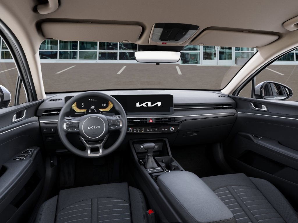 2025 Kia K5 LXS