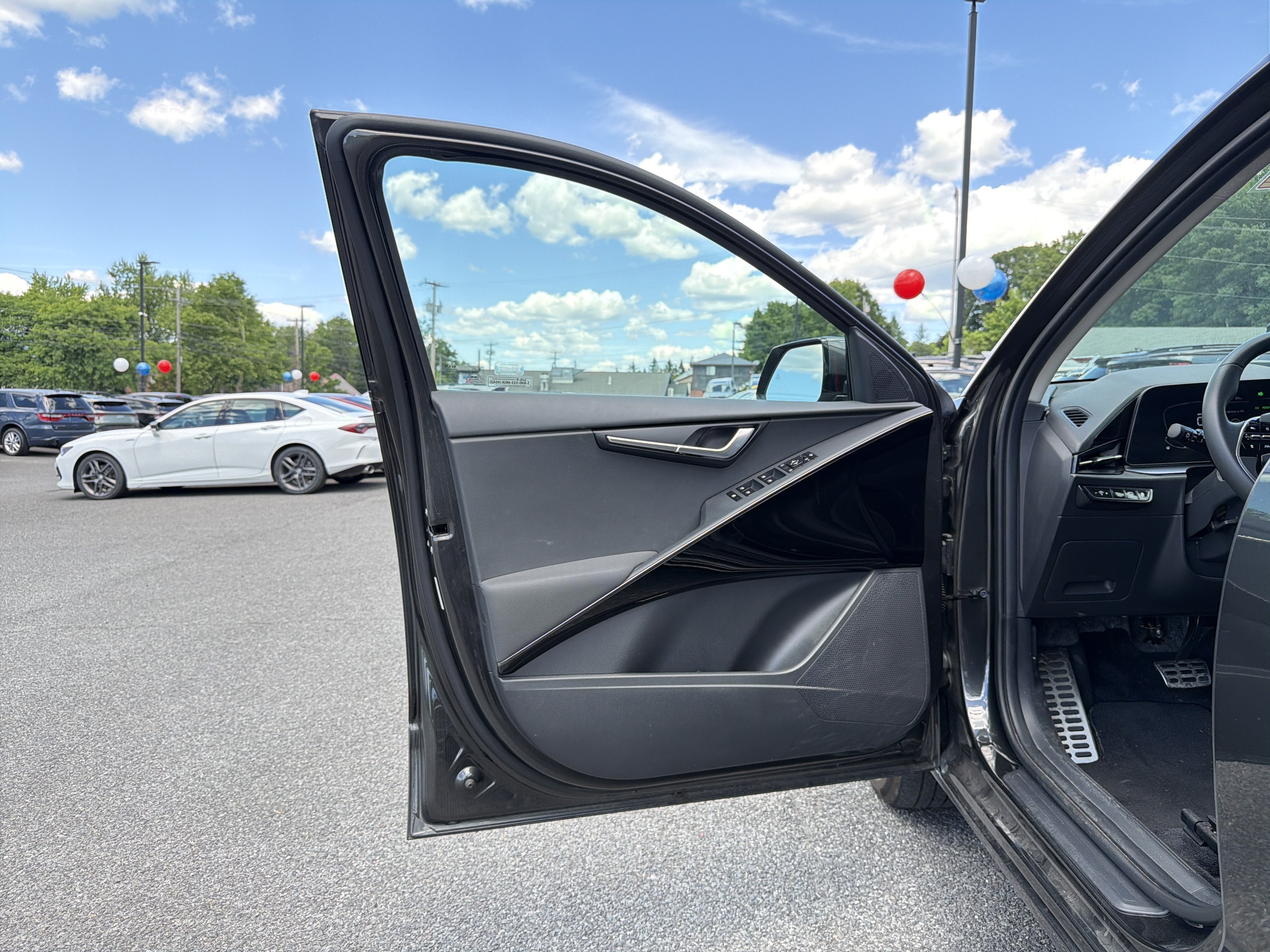 2023 Kia Niro EX Touring