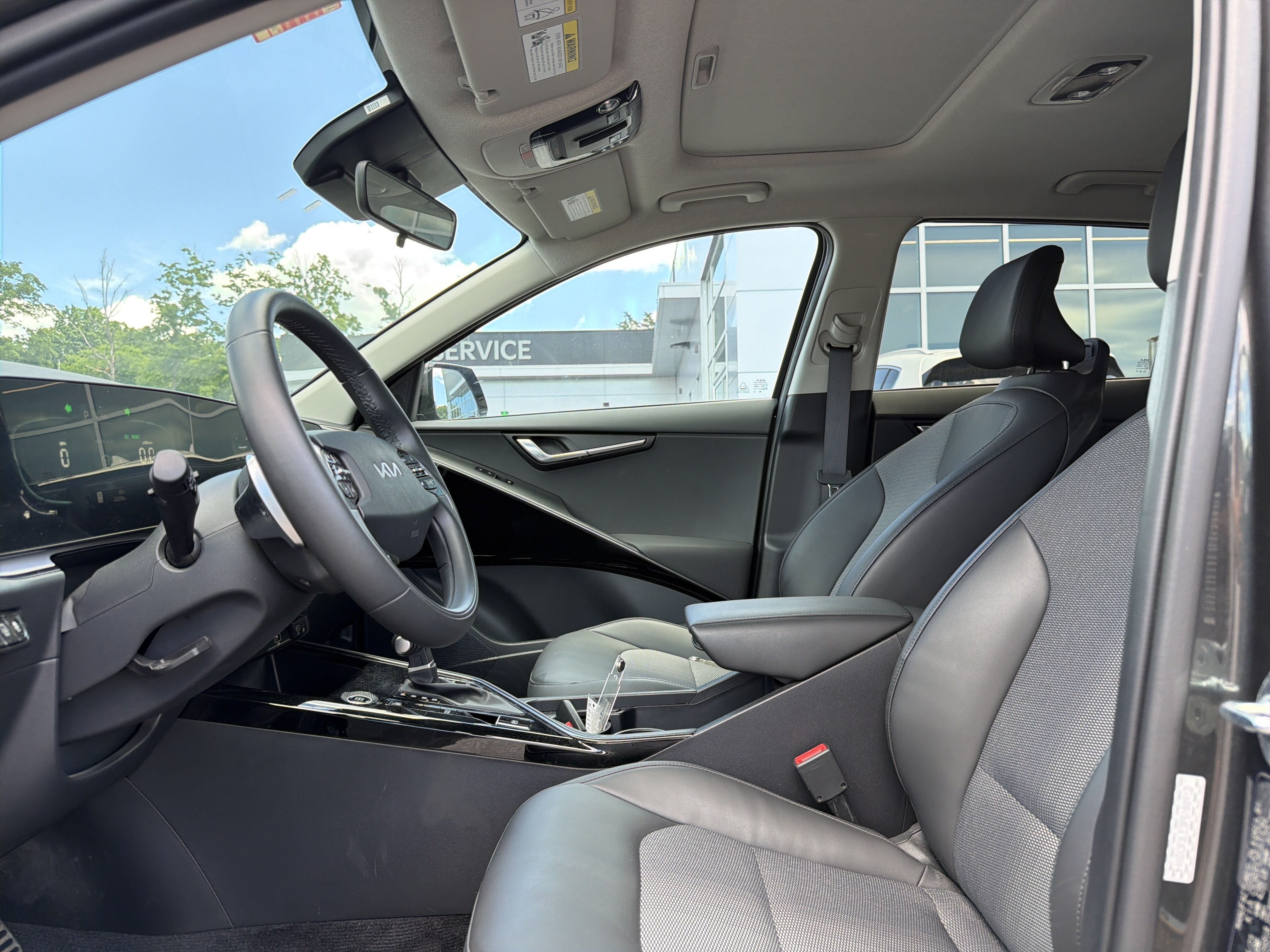 2023 Kia Niro EX Touring
