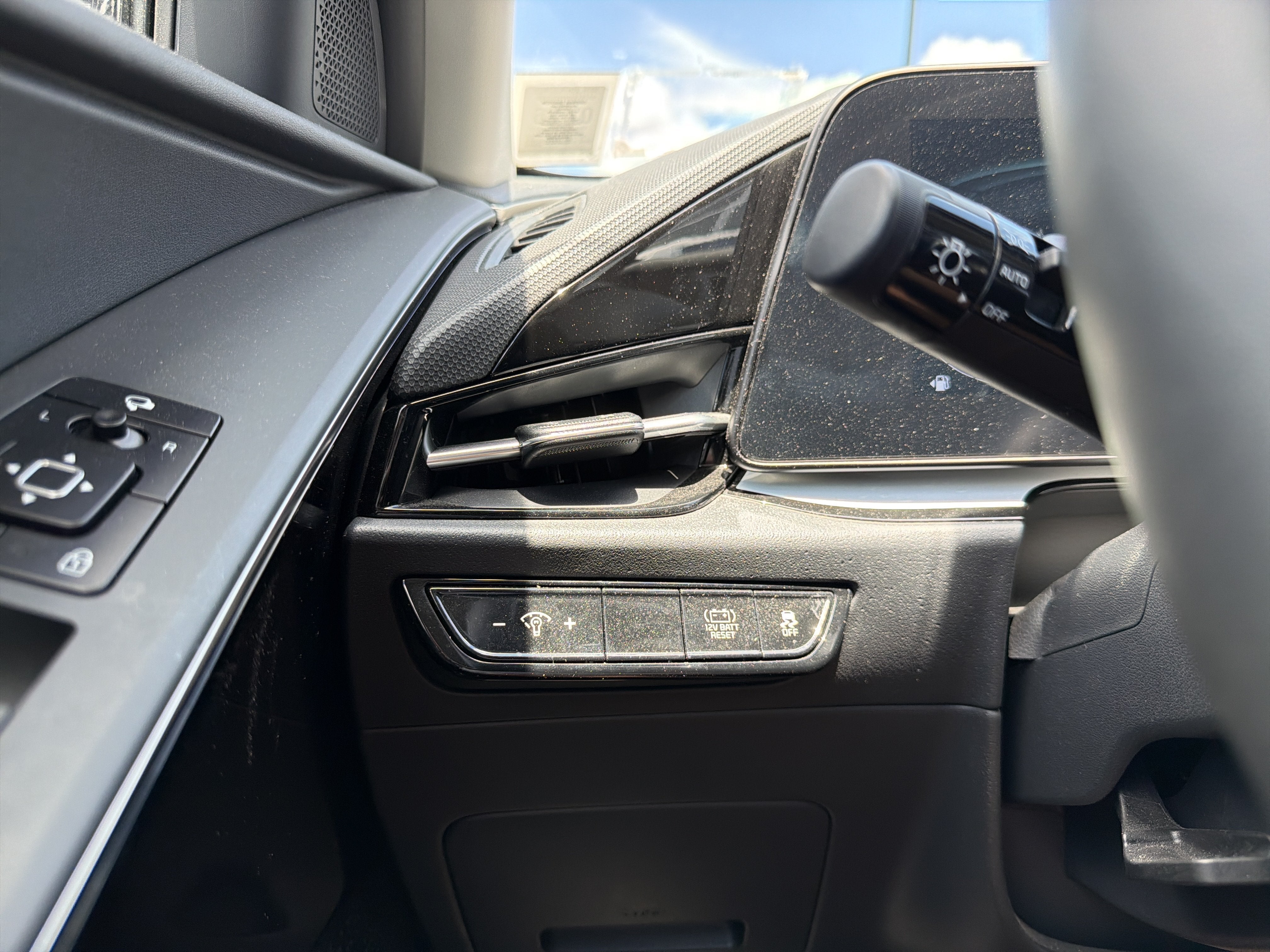 2023 Kia Niro EX Touring
