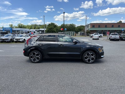 2023 Kia Niro EX Touring