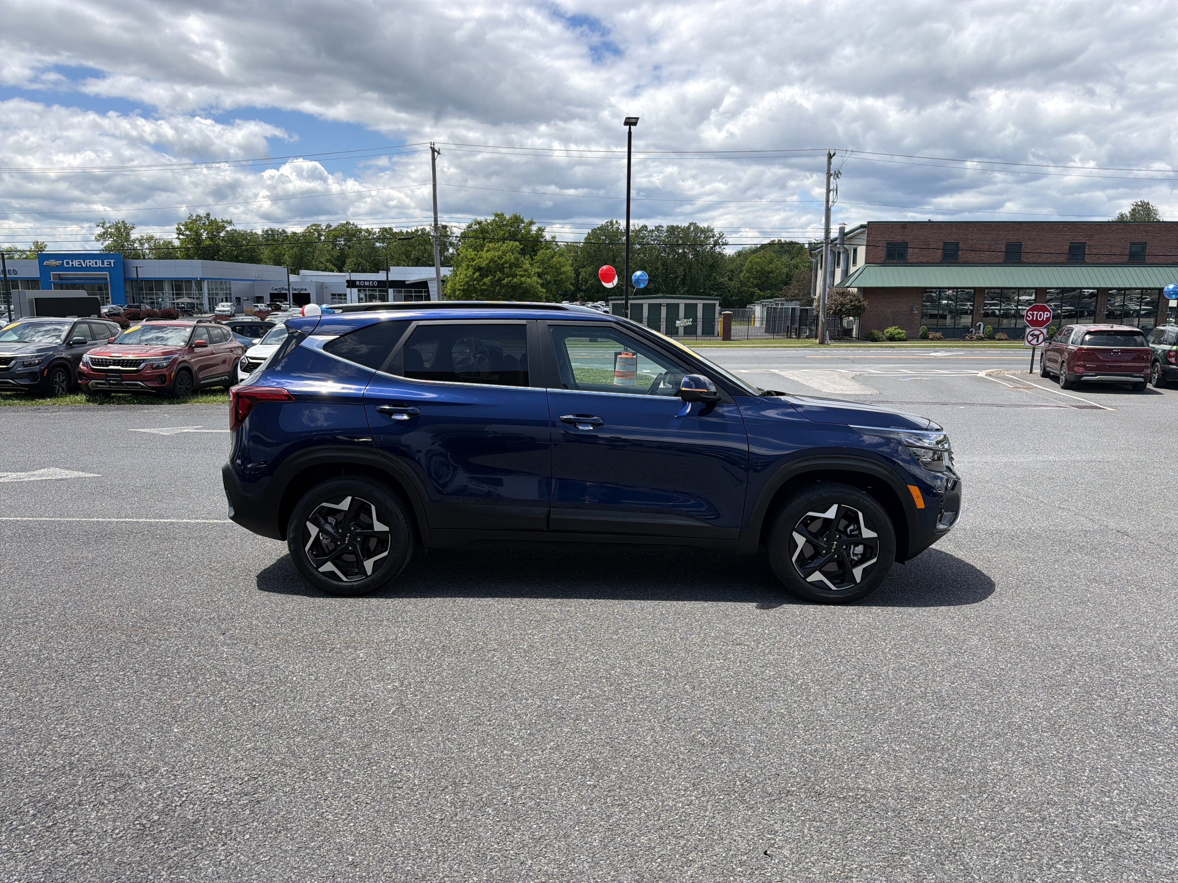 2024 Kia Seltos EX