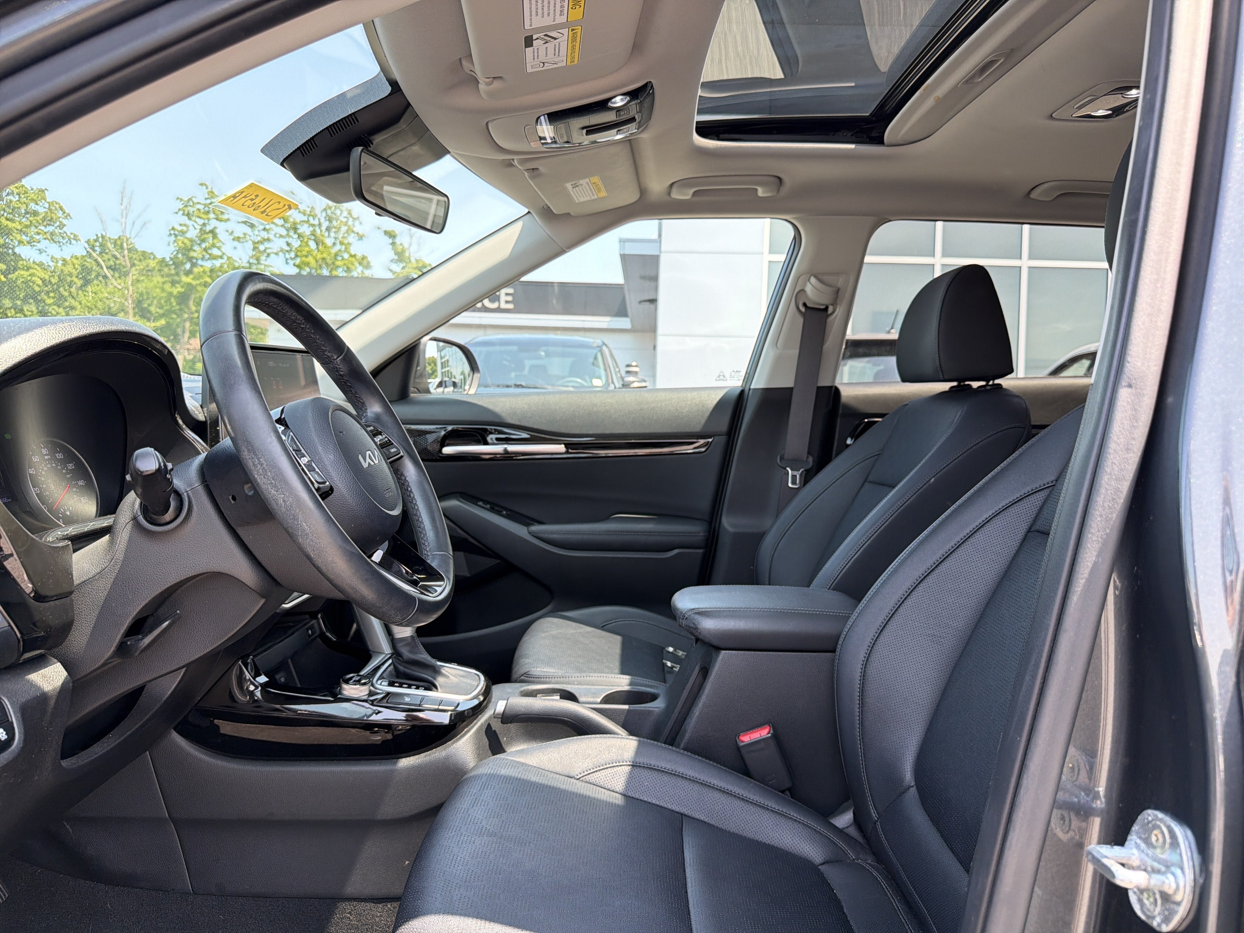 2023 Kia Seltos EX