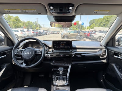 2023 Kia Seltos EX
