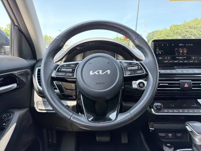 2023 Kia Seltos EX