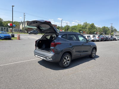 2023 Kia Seltos EX