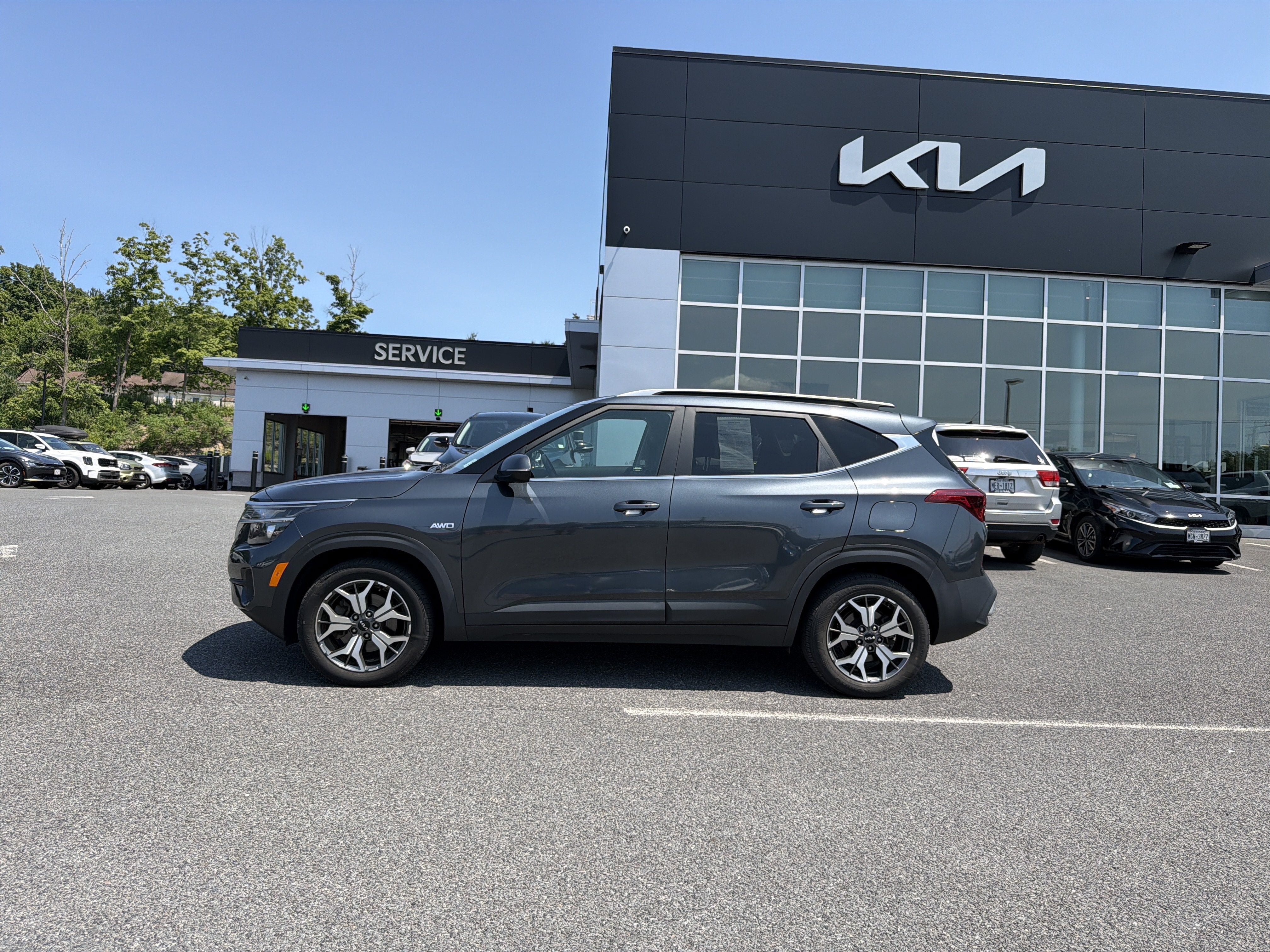 2023 Kia Seltos EX