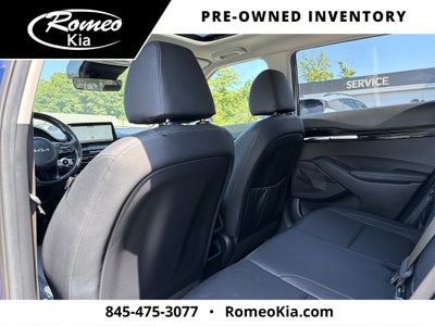 2023 Kia Seltos EX