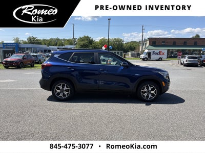 2023 Kia Seltos EX