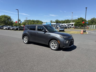 2022 Kia Soul LX