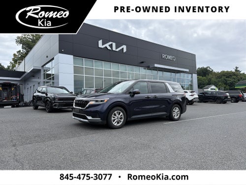 2023 Kia Carnival LX