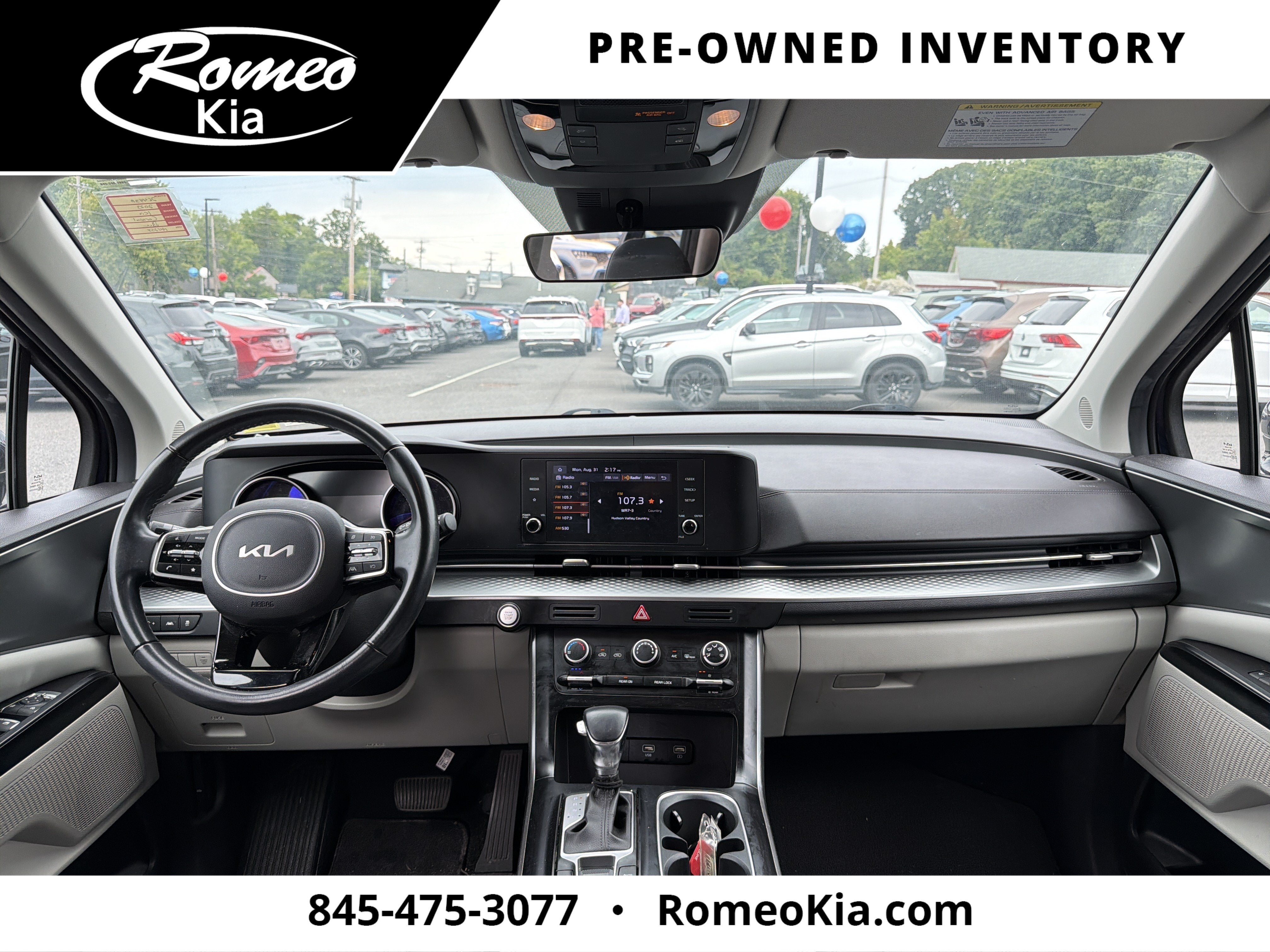 2023 Kia Carnival LX