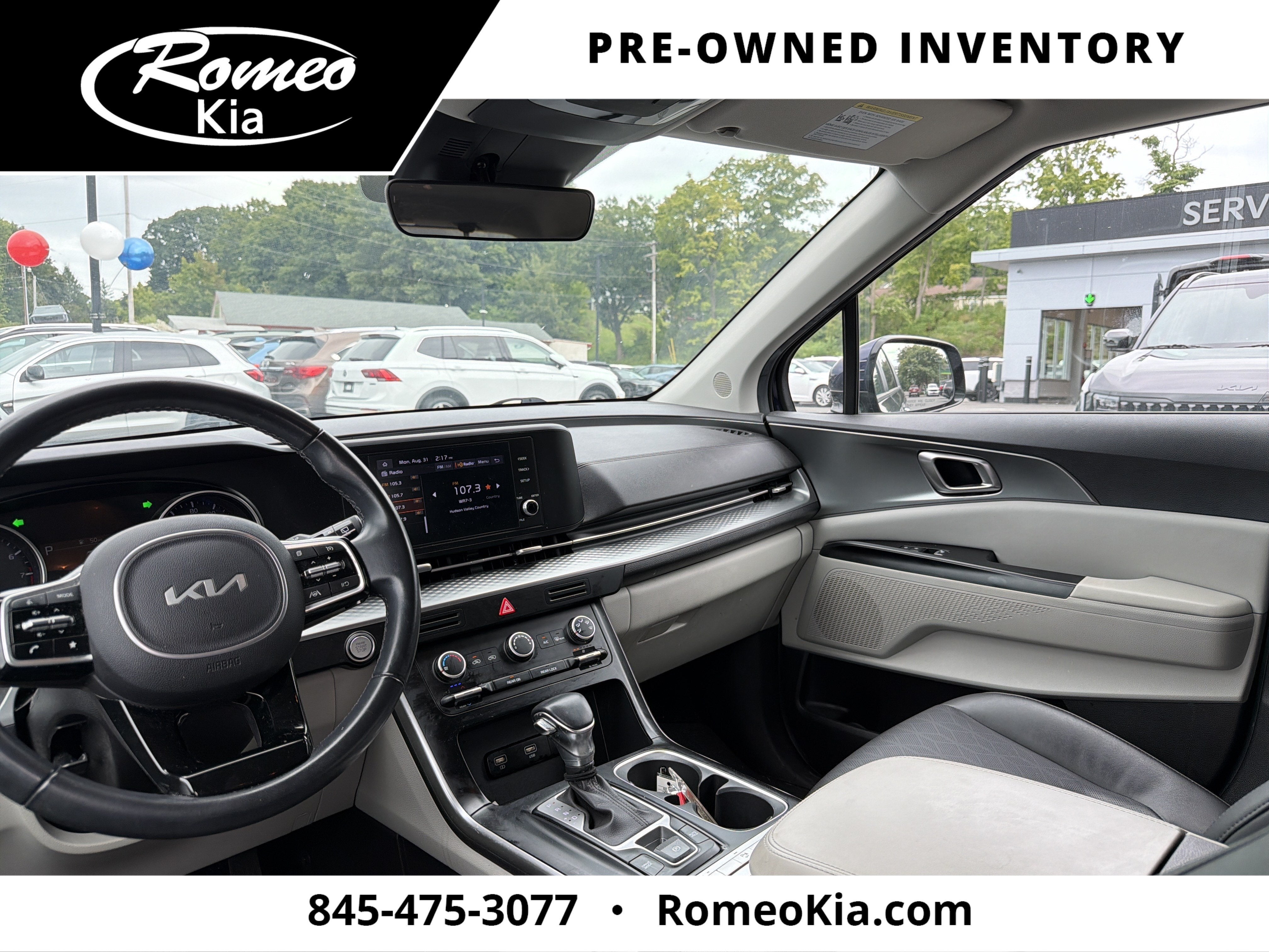2023 Kia Carnival LX
