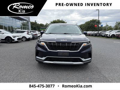 2023 Kia Carnival LX