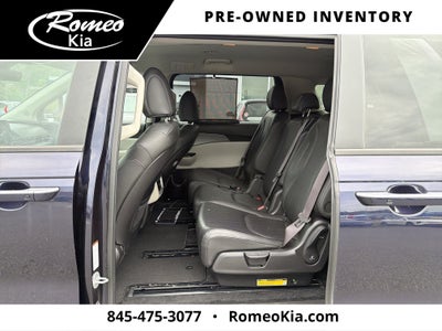 2023 Kia Carnival LX