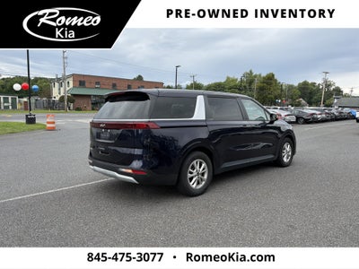 2023 Kia Carnival LX