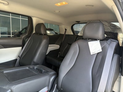 2022 Kia Carnival LXS