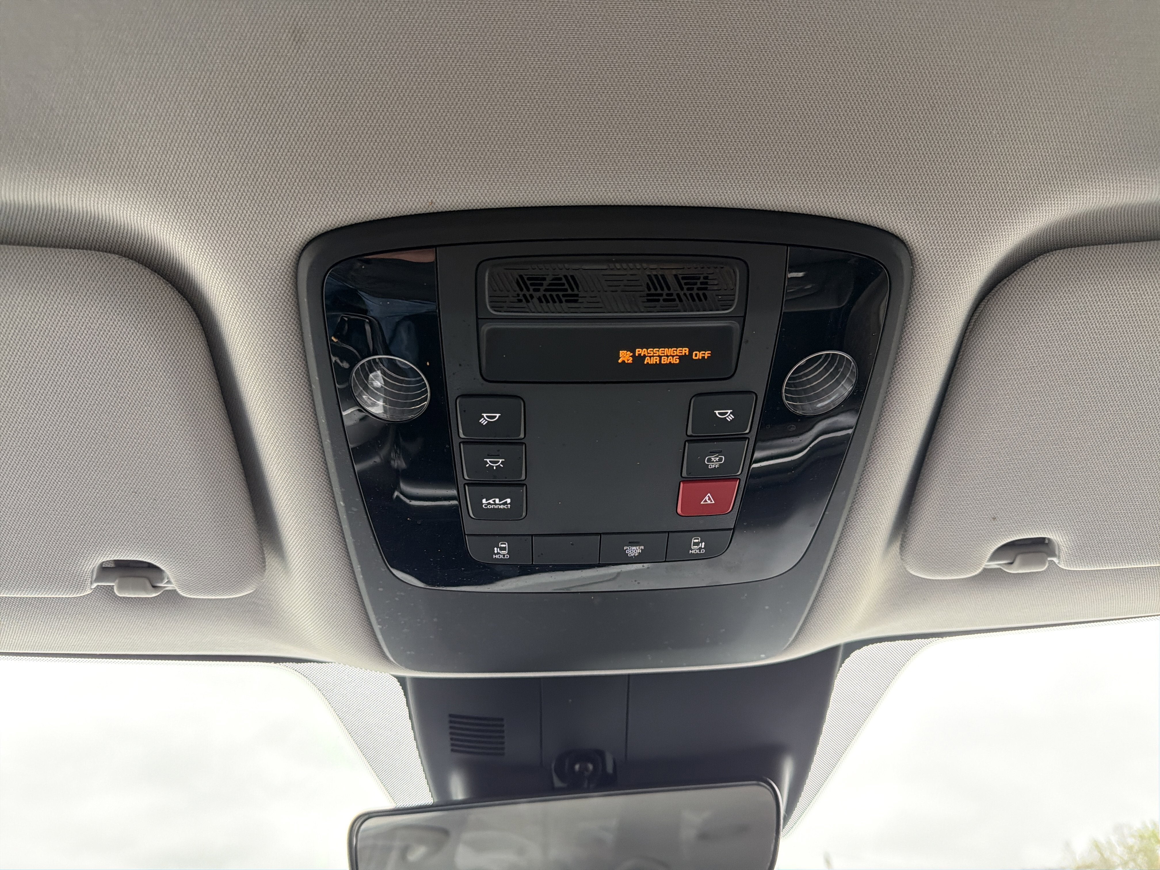2025 Kia Carnival LXS