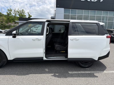 2025 Kia Carnival LXS