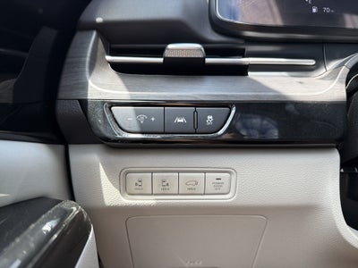 2024 Kia Carnival SX