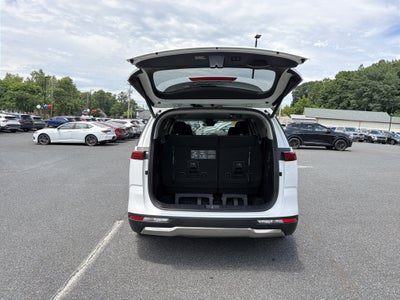 2024 Kia Carnival SX
