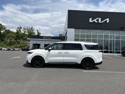 2024 Kia Carnival SX