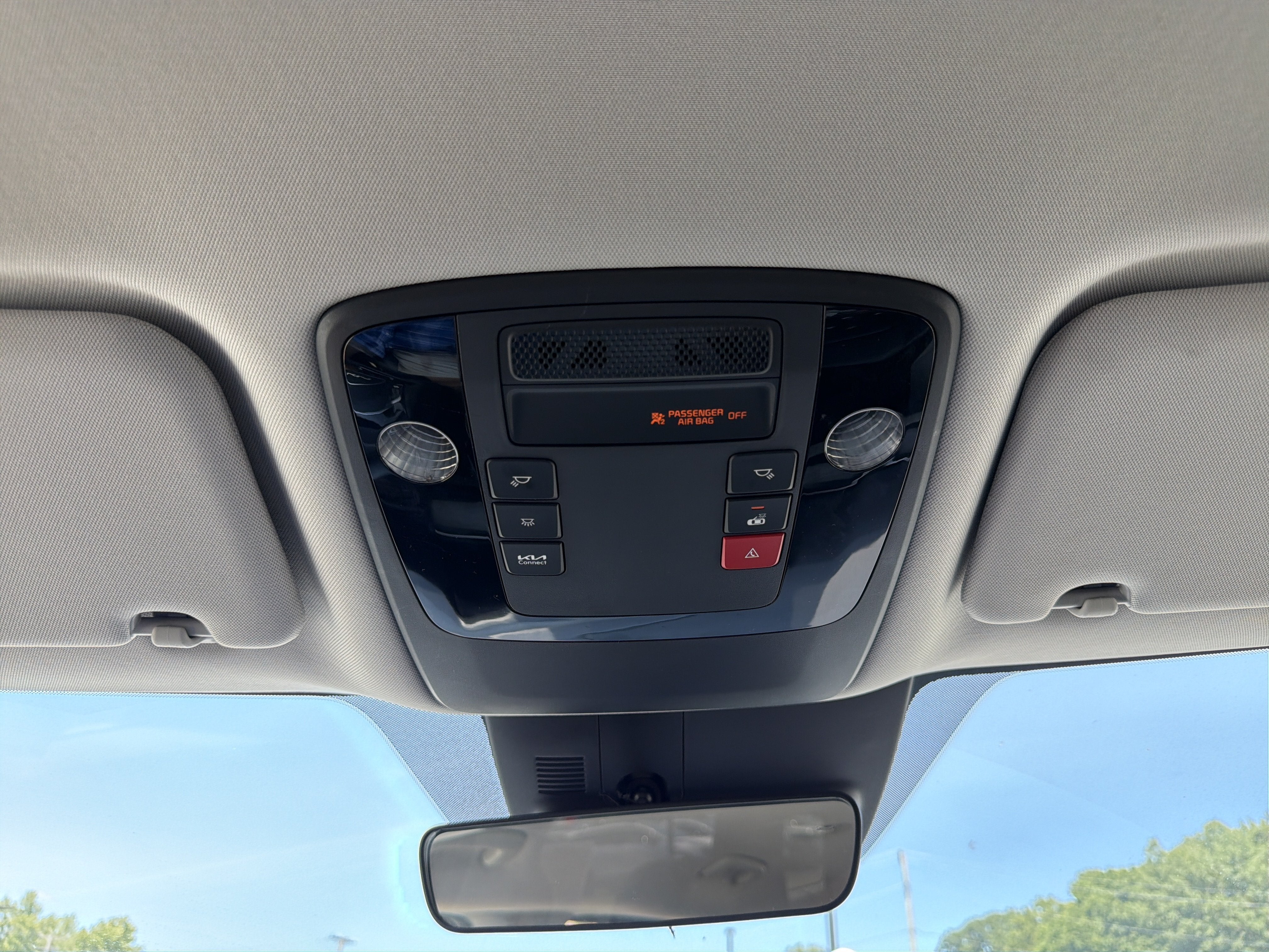 2024 Kia Carnival SX