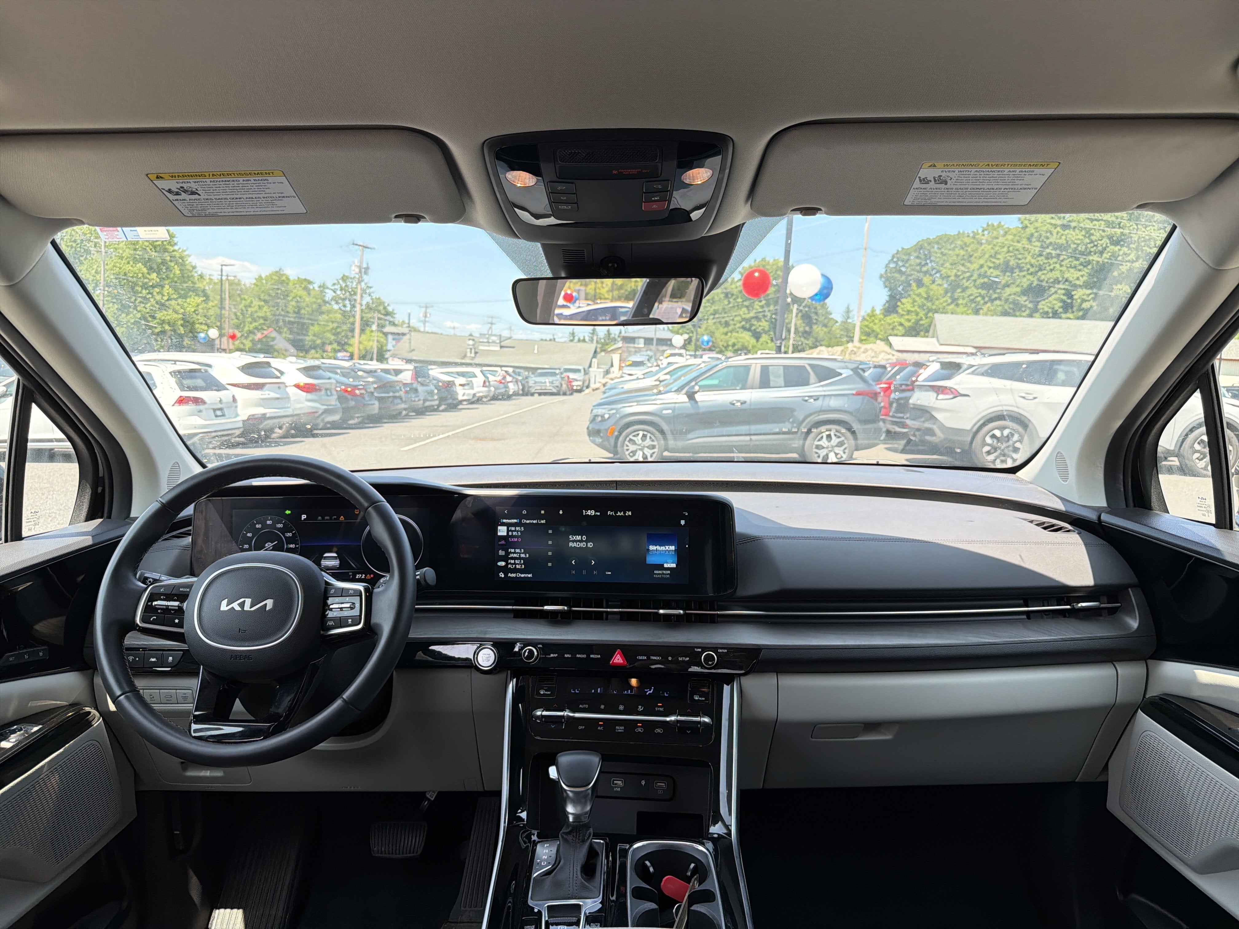 2024 Kia Carnival SX