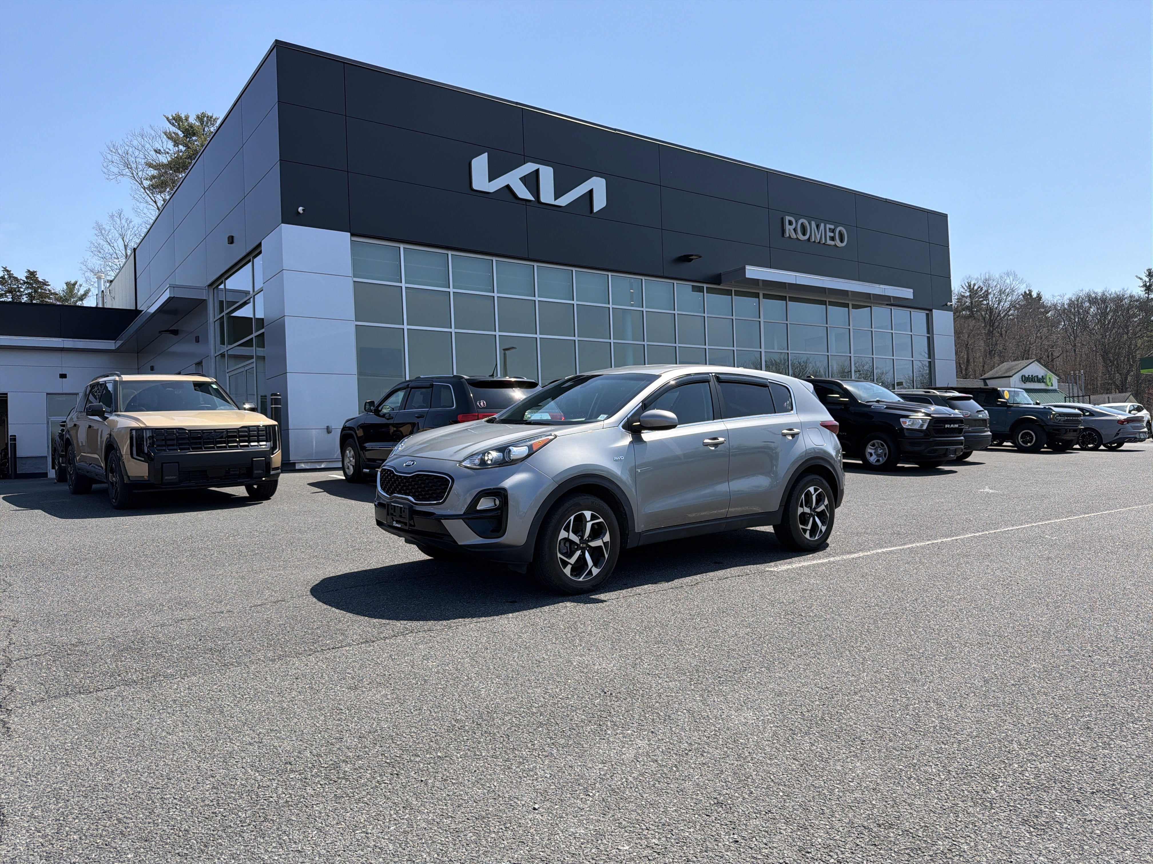 2022 Kia Sportage LX
