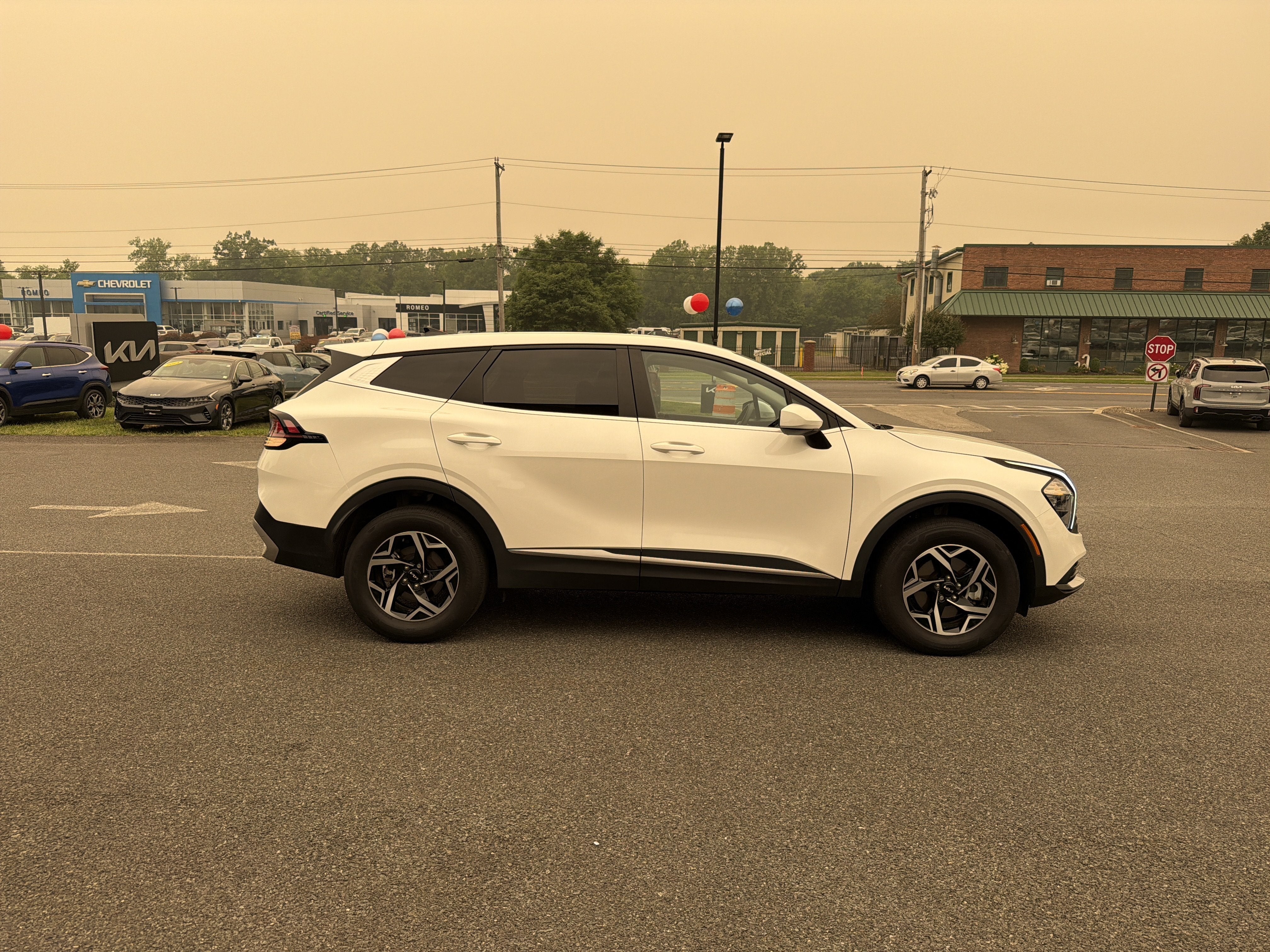 2023 Kia Sportage LX
