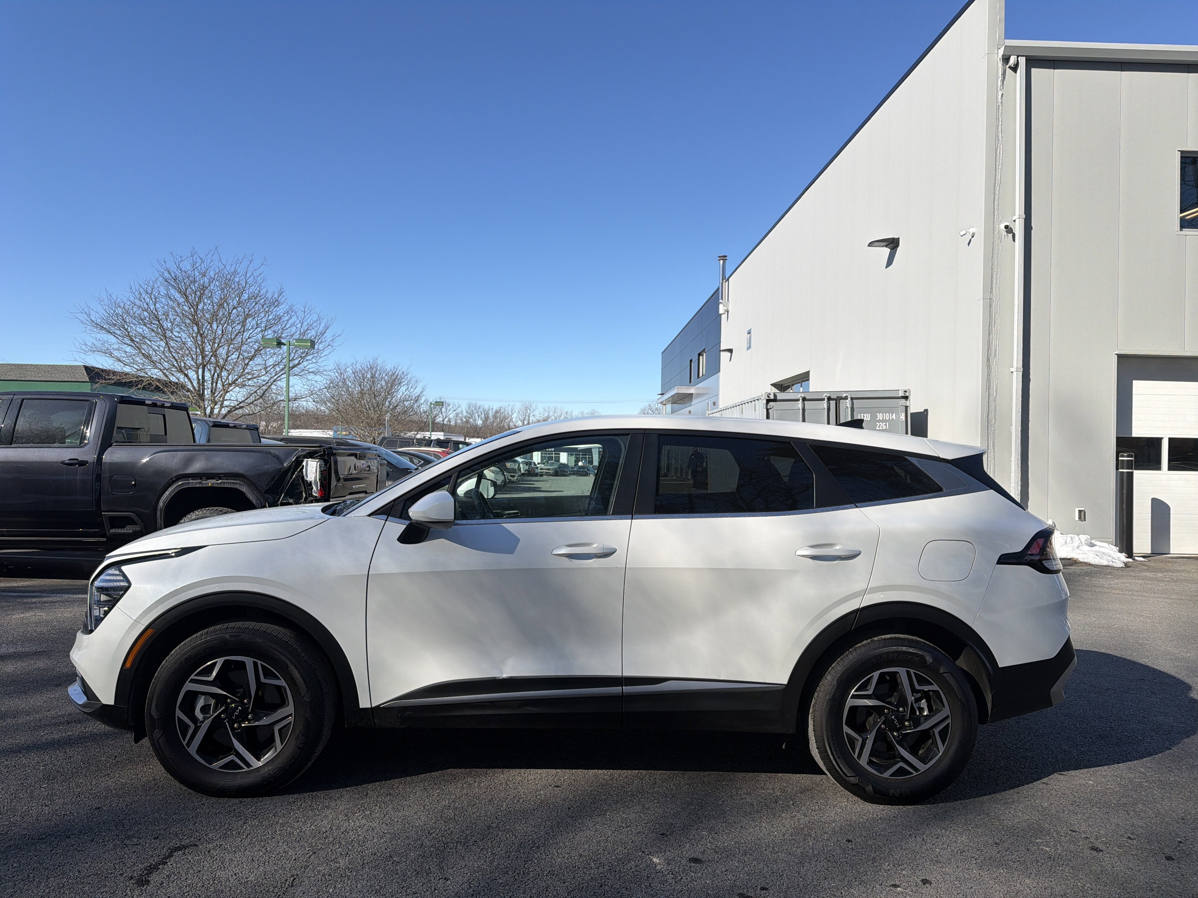 2024 Kia Sportage LX