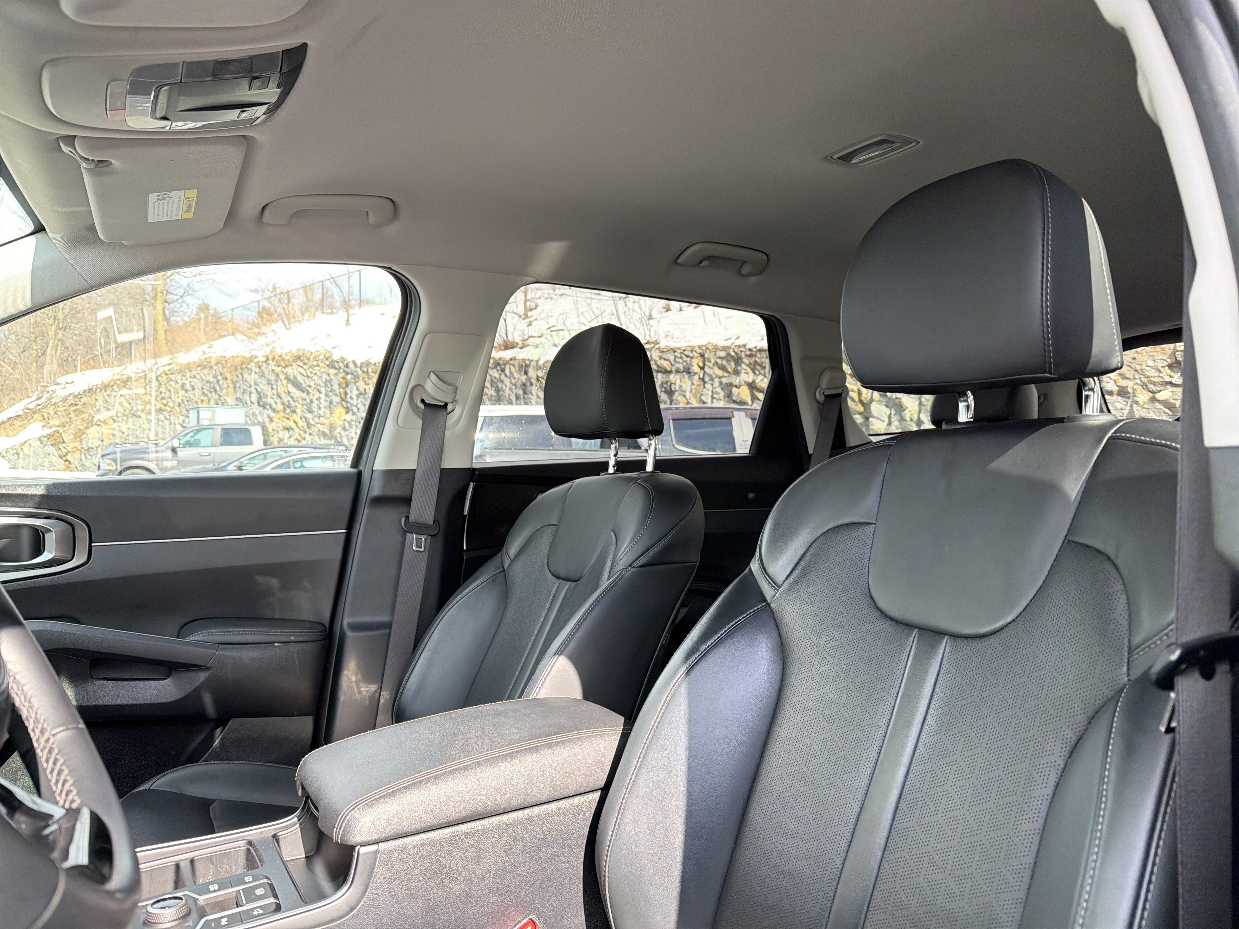 2023 Kia Sorento Hybrid EX