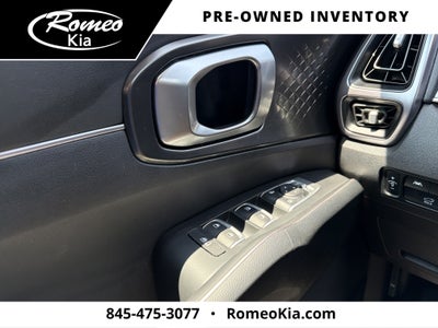 2023 Kia Sorento Hybrid EX