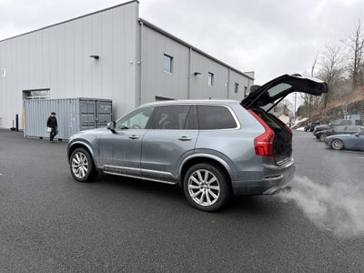 2016 Volvo XC90 Hybrid T8 Inscription