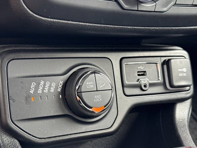 2023 Jeep Renegade Trailhawk