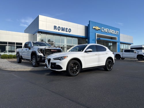 2020 Alfa Romeo Stelvio Base