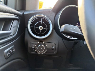 2020 Alfa Romeo Stelvio Base
