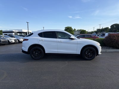 2020 Alfa Romeo Stelvio Base