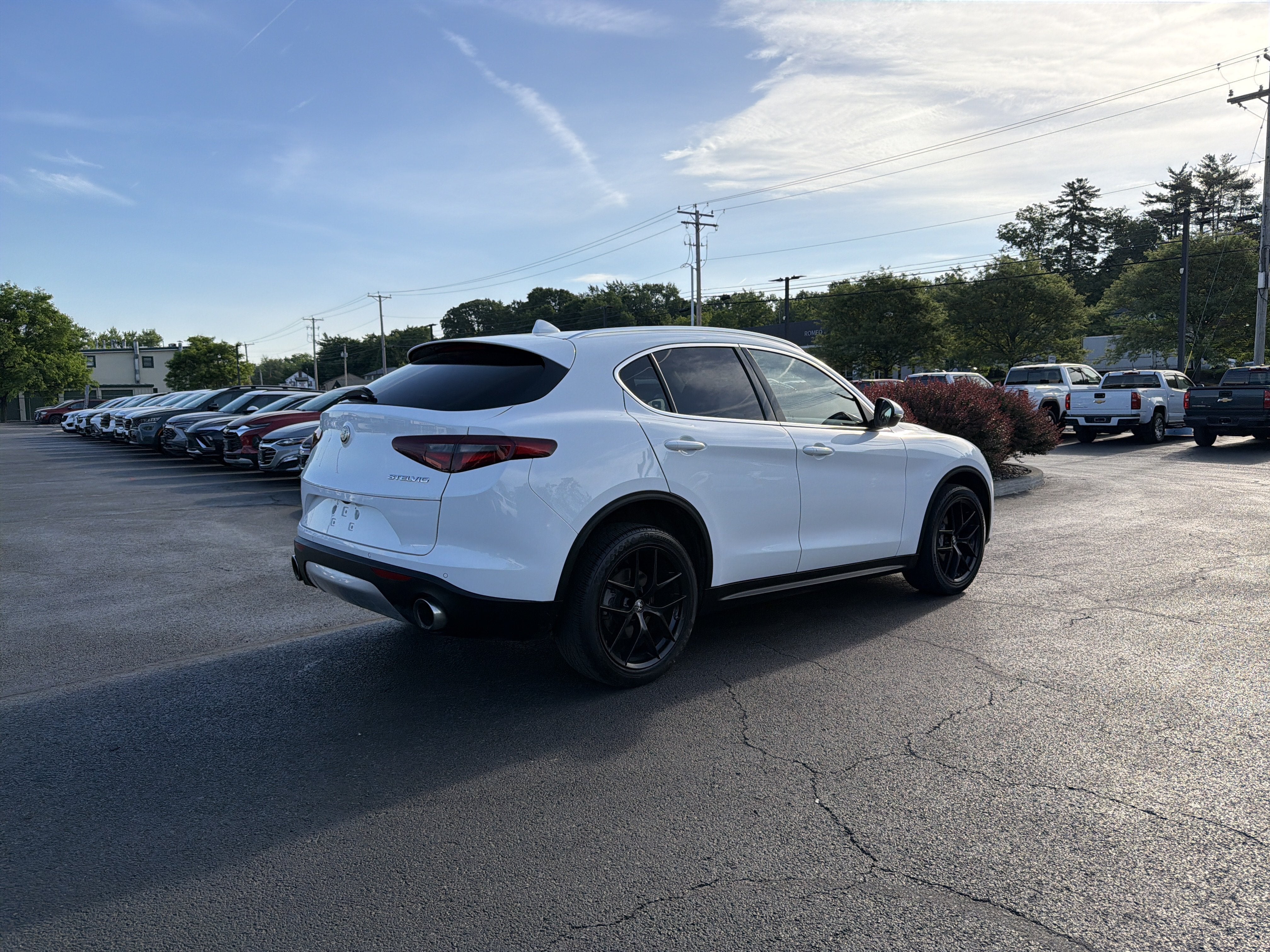 2020 Alfa Romeo Stelvio Base
