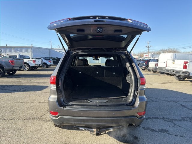 2020 Jeep Grand Cherokee Laredo E